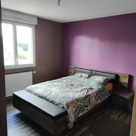Maison 3 Chambres Avec Garage Sur Terrain Clos Proche Circuit 24h Hébergement de vacances Saint-Ouen-en-Belin