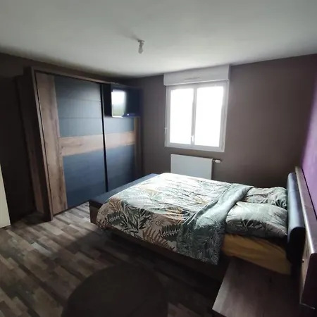Maison 3 Chambres Avec Garage Sur Terrain Clos Proche Circuit 24h Saint-Ouen-en-Belin