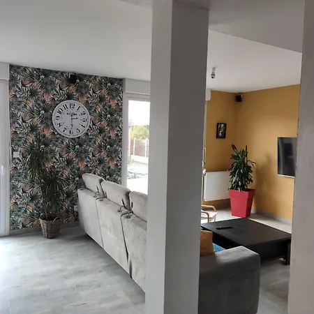 Maison 3 Chambres Avec Garage Sur Terrain Clos Proche Circuit 24h * Saint-Ouen-en-Belin
